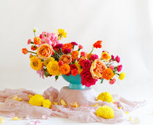 Load image into Gallery viewer, PVR Vacay Grande Vased Centerpiece