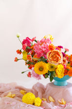 Load image into Gallery viewer, PVR Vacay Grande Vased Centerpiece
