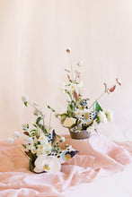 Load image into Gallery viewer, Amalfi Affair Pin Frog Cup