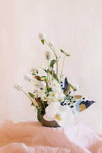 Load image into Gallery viewer, Amalfi Affair Pin Frog Cup