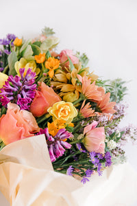 Petite Stem Society Wrapped Bouquet Membership