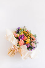 Load image into Gallery viewer, Grande Stem Society Wrapped Bouquet Membership