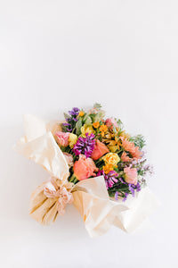 Petite Stem Society Wrapped Bouquet Membership