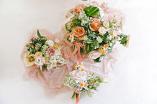 Load image into Gallery viewer, Wedding Collection Maids Bouquets